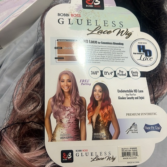 Ombré Pink Bobbi Boss Glueless Lace Wig - Picture 5 of 11